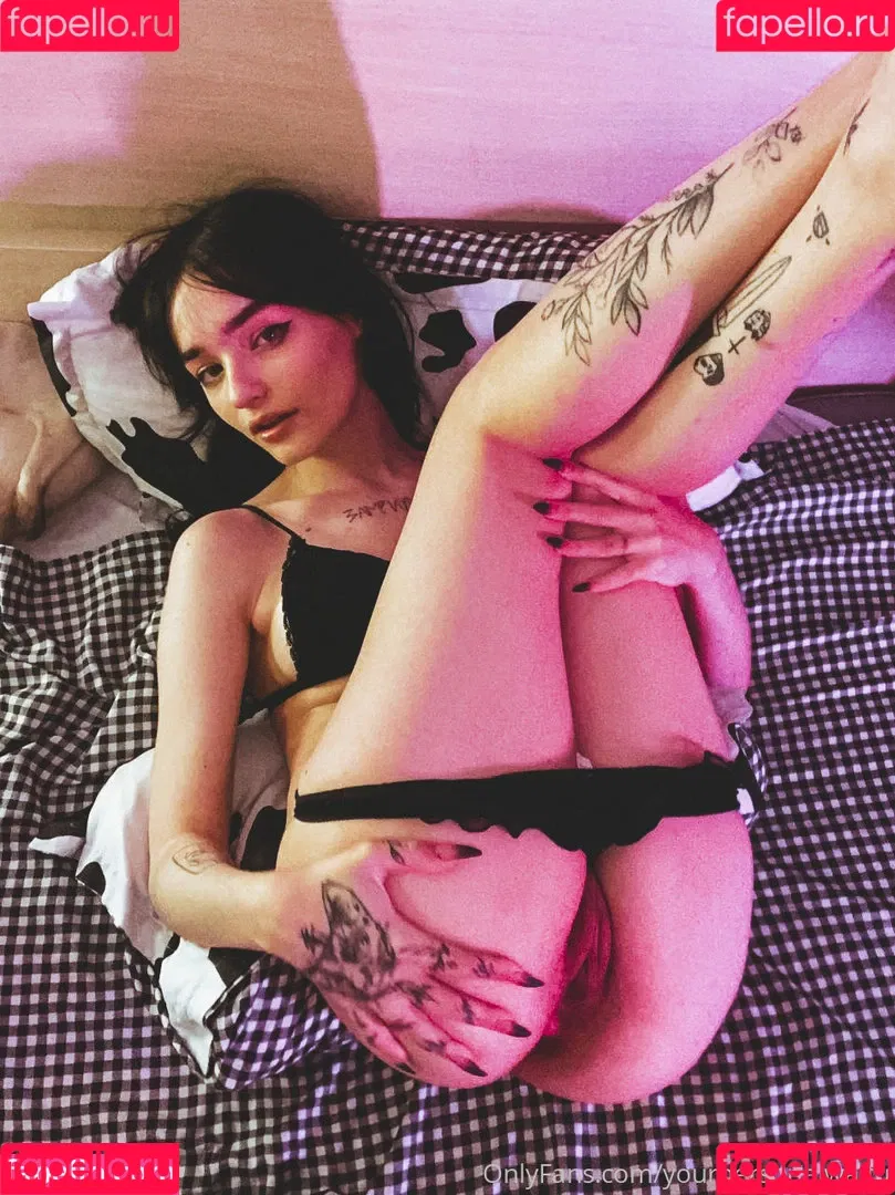 Yourpersonalwaifu Onlyfans Photo Gallery 