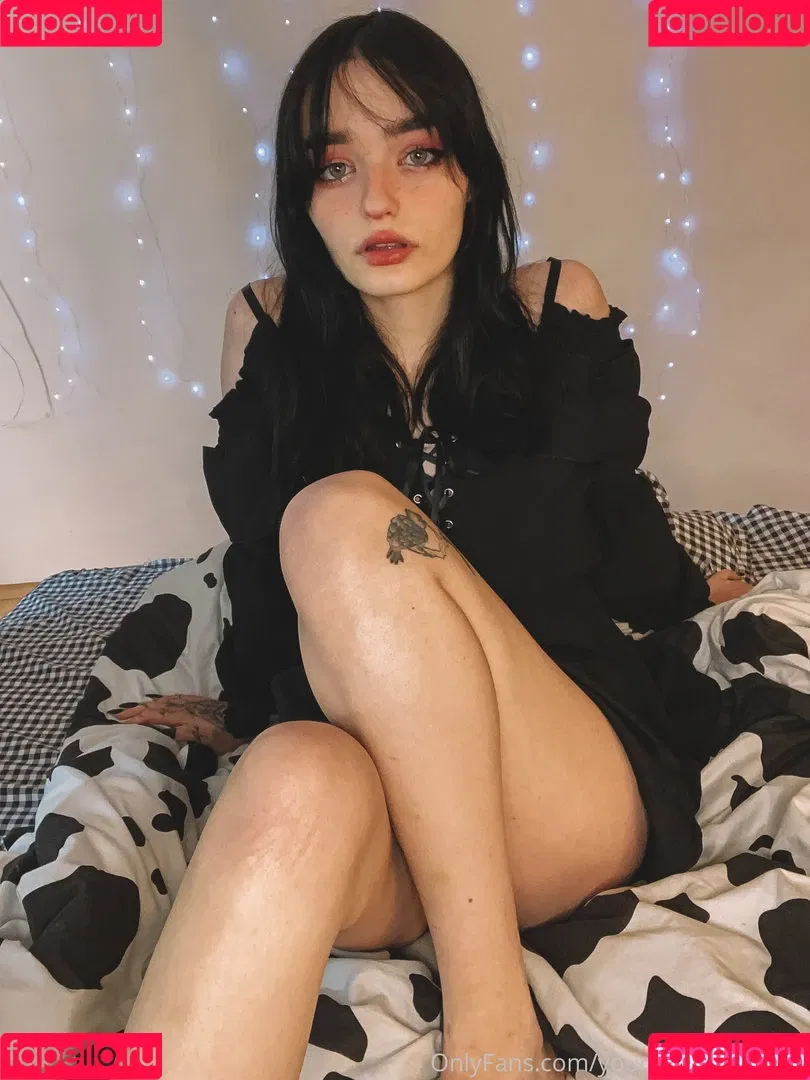 Yourpersonalwaifu Onlyfans Photo Gallery 