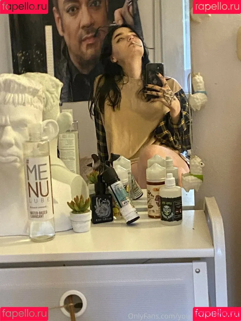 Yourpersonalwaifu Onlyfans Photo Gallery 