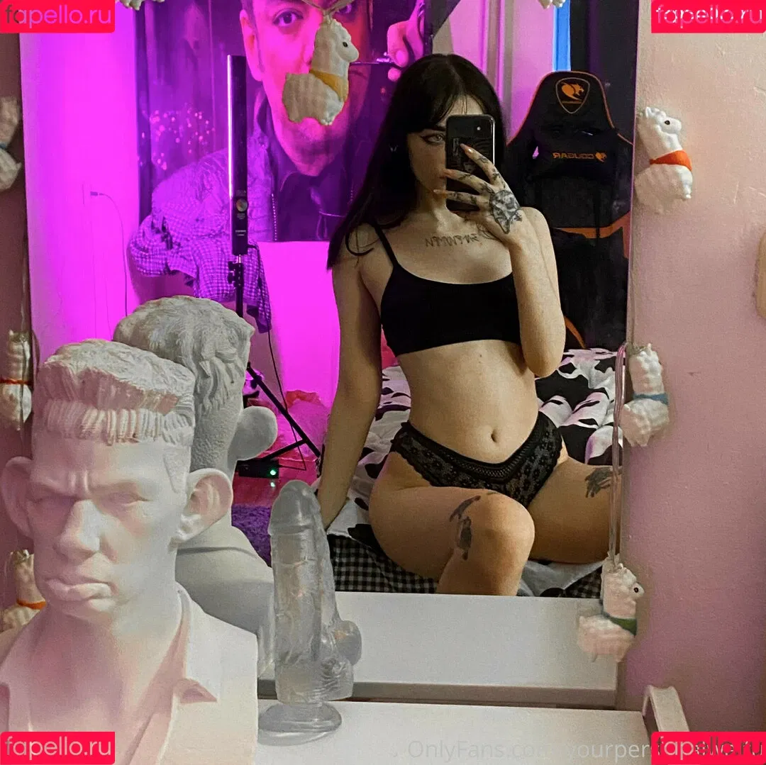 Yourpersonalwaifu Onlyfans Photo Gallery 