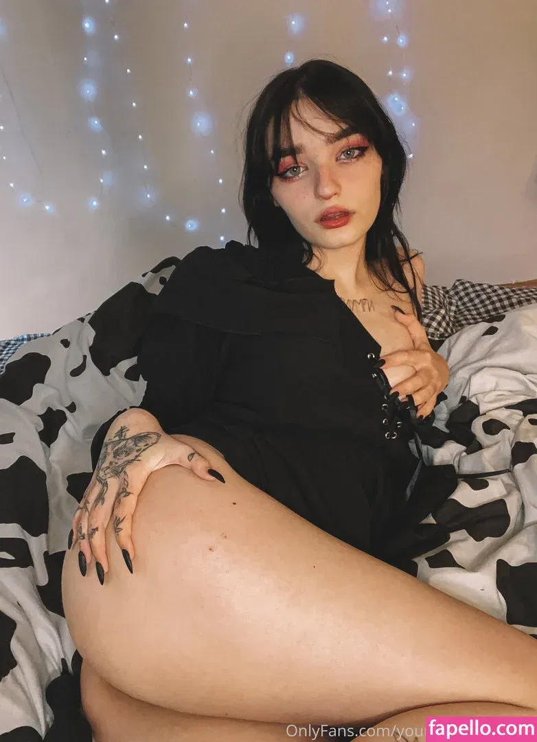 Yourpersonalwaifu Onlyfans Photo Gallery 