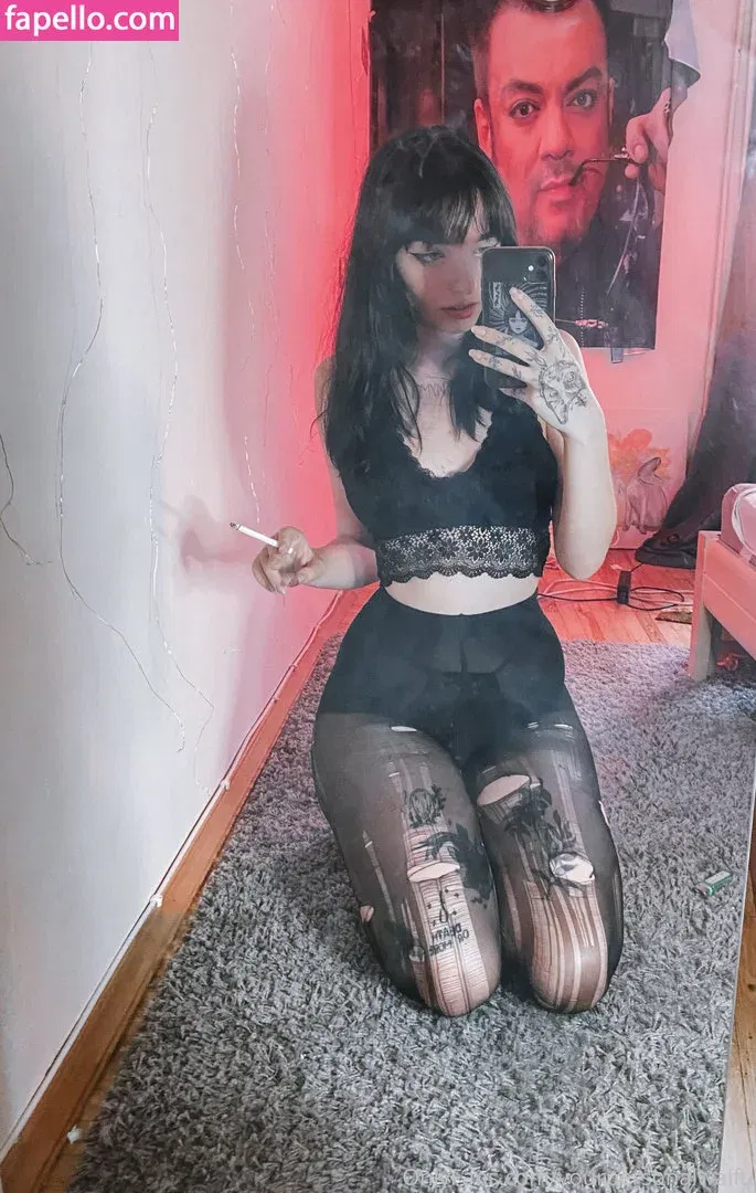 Yourpersonalwaifu Onlyfans Photo Gallery 