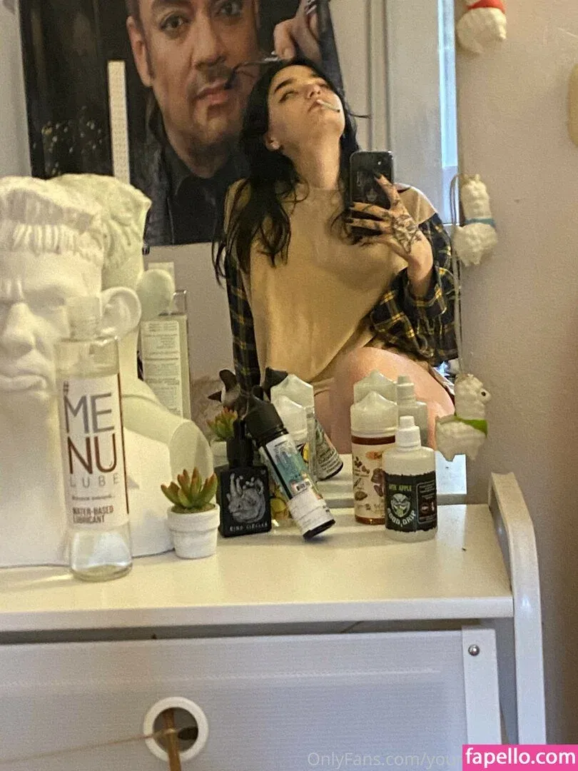 Yourpersonalwaifu Onlyfans Photo Gallery 