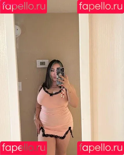 Valentine Thao Onlyfans Photo Gallery 