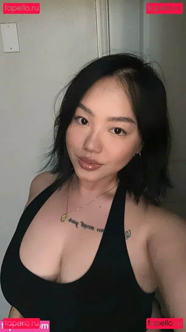 Valentine Thao Onlyfans Photo Gallery 