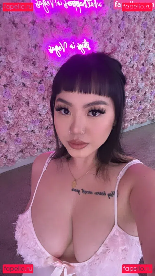 Valentine Thao Onlyfans Photo Gallery 