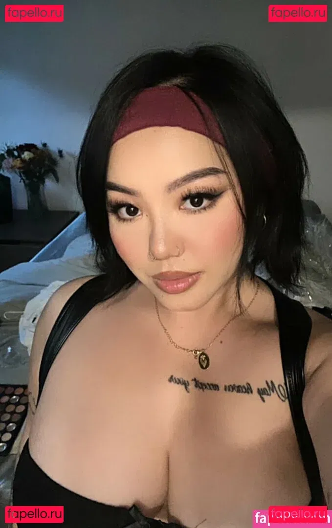 Valentine Thao Onlyfans Photo Gallery 