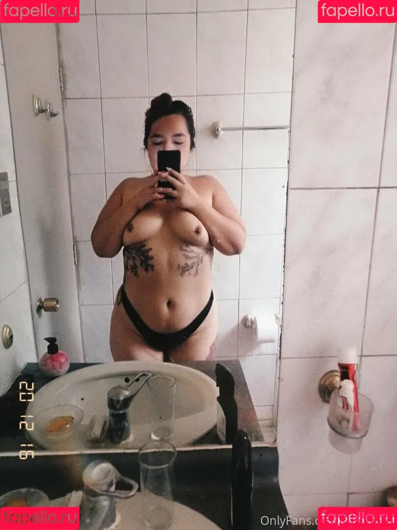 tiacogollo Onlyfans Photo Gallery 