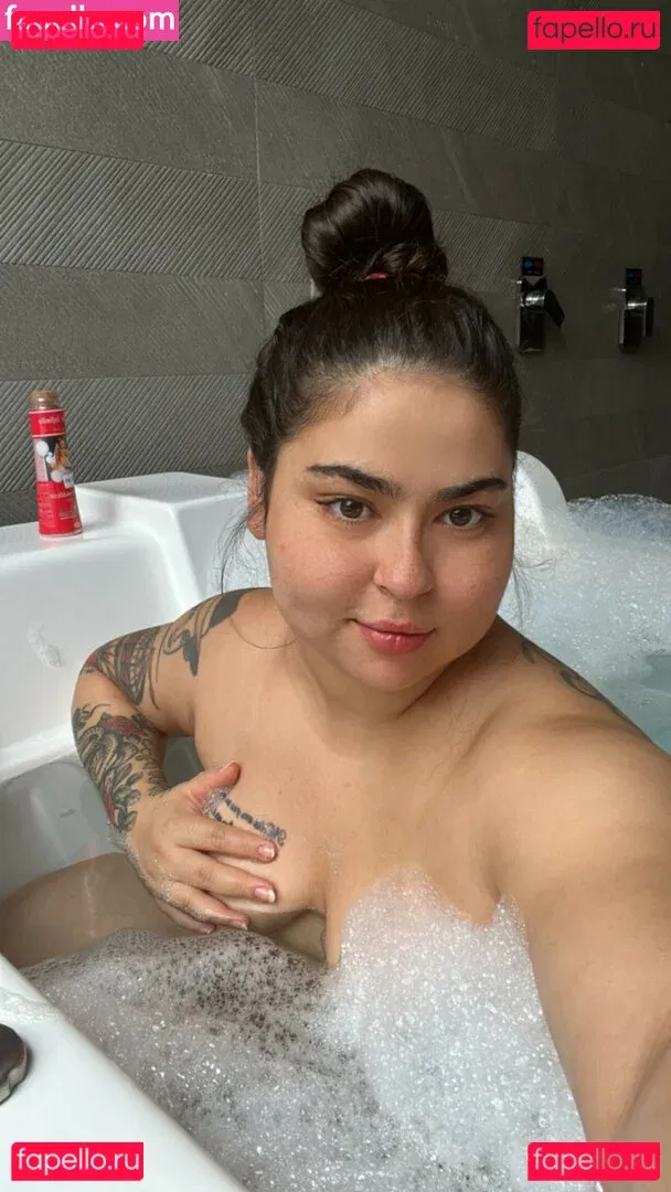 Yasmim Prado Onlyfans Photo Gallery 