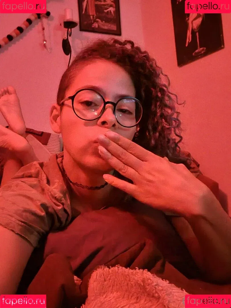 enasni Onlyfans Photo Gallery 