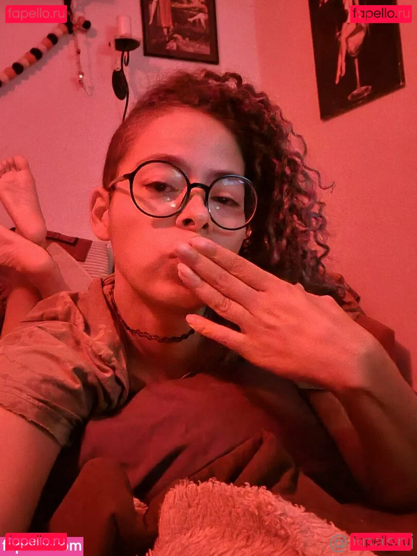 enasni Onlyfans Photo Gallery 