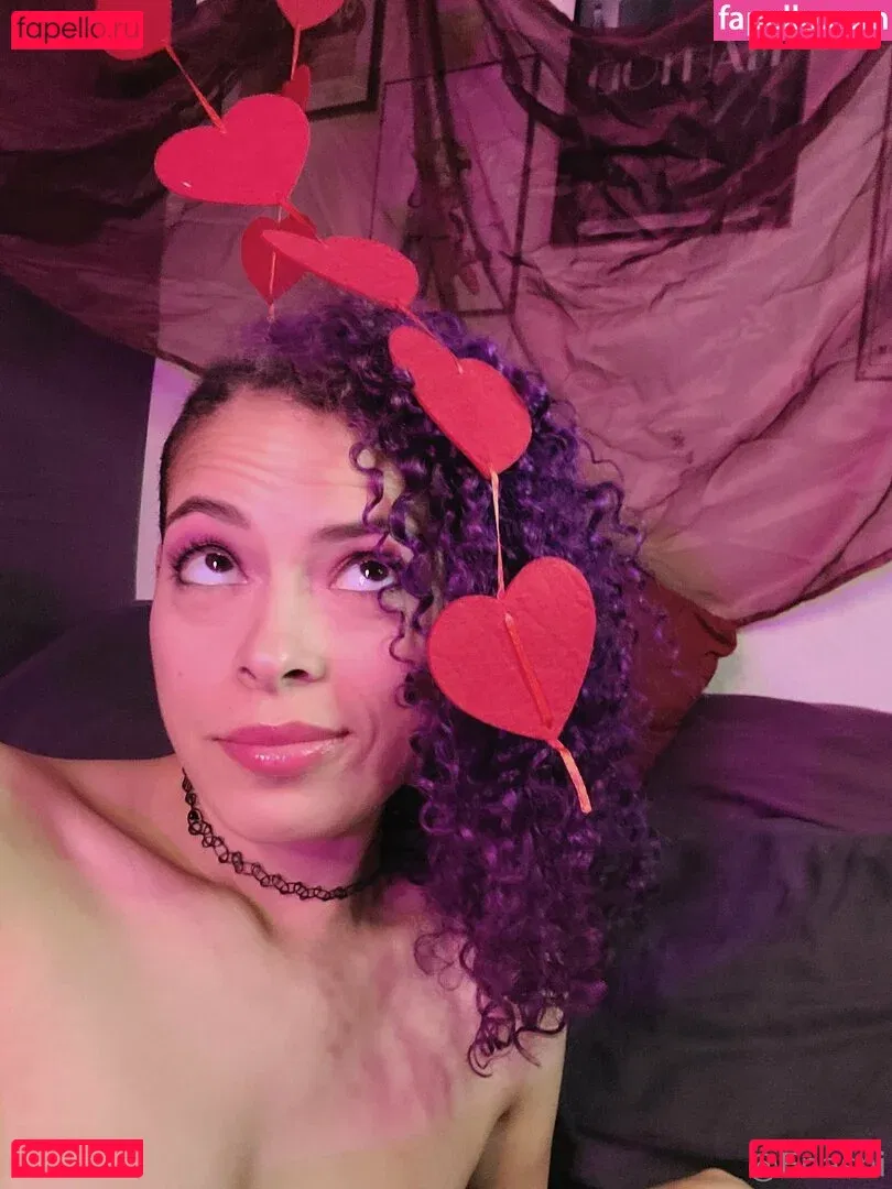 enasni Onlyfans Photo Gallery 