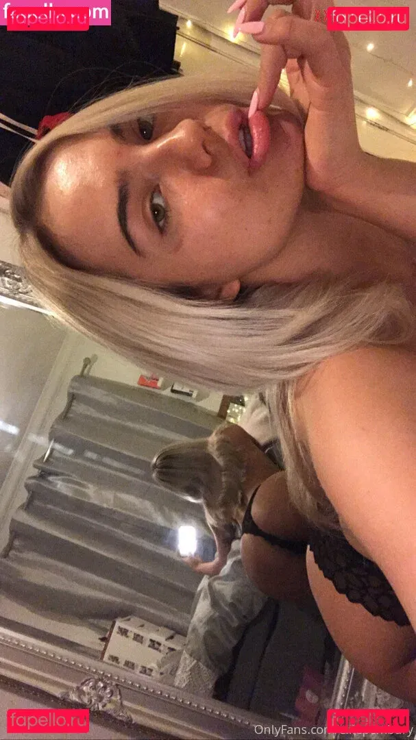 Ellie Pembury Onlyfans Photo Gallery 
