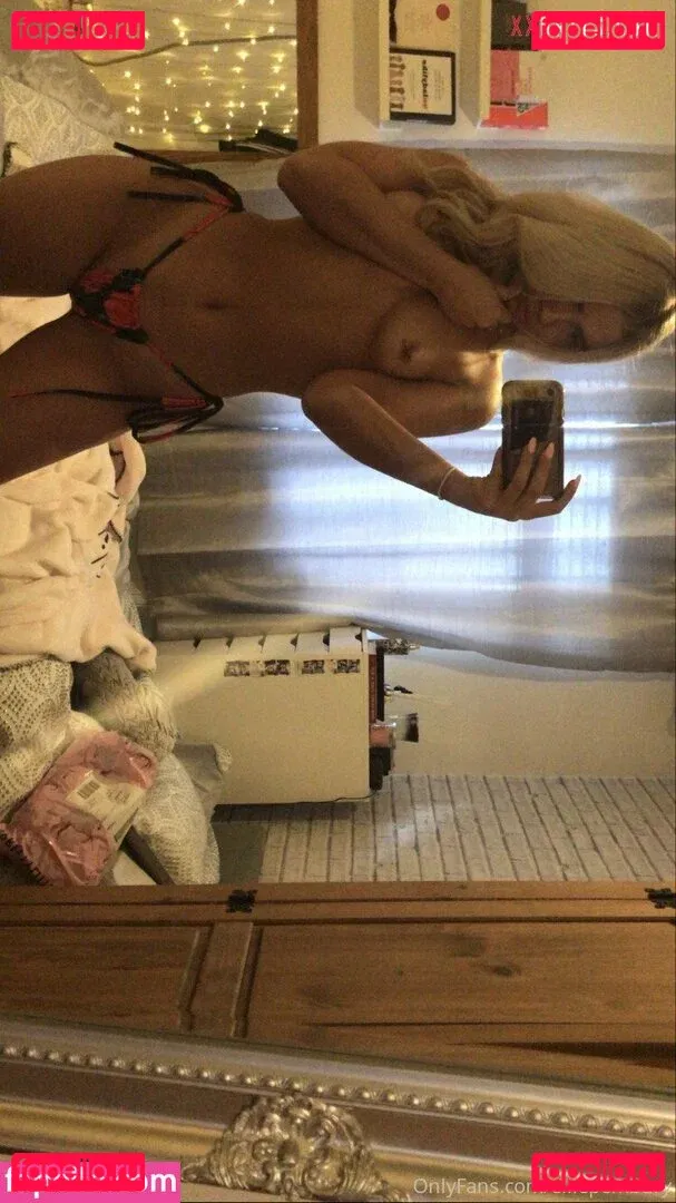 Ellie Pembury Onlyfans Photo Gallery 