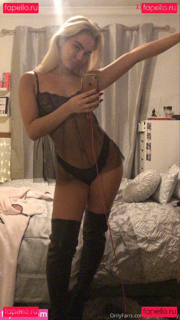 Ellie Pembury Onlyfans Photo Gallery 