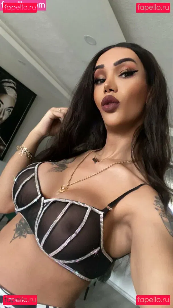 alice_l Onlyfans Photo Gallery 