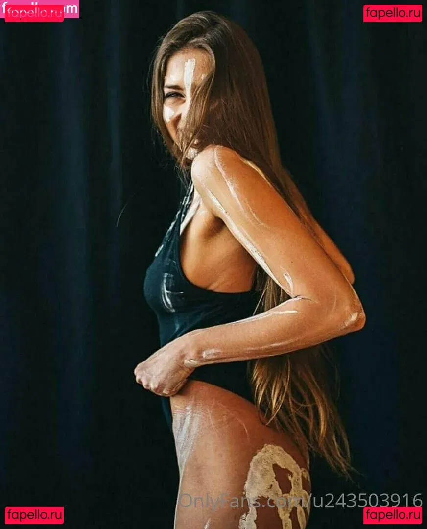 alice_l Onlyfans Photo Gallery 