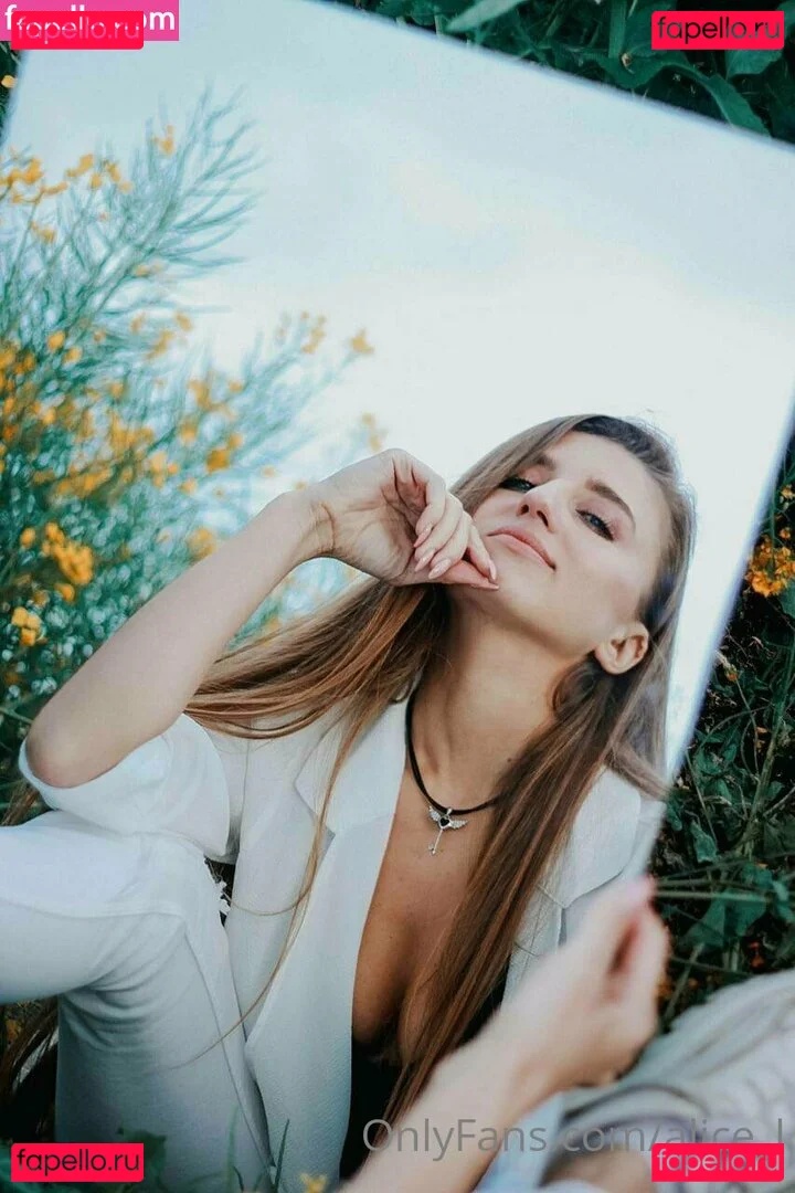 alice_l Onlyfans Photo Gallery 