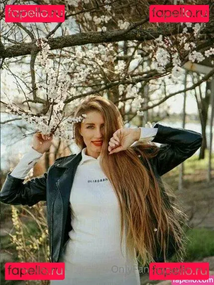 alice_l Onlyfans Photo Gallery 