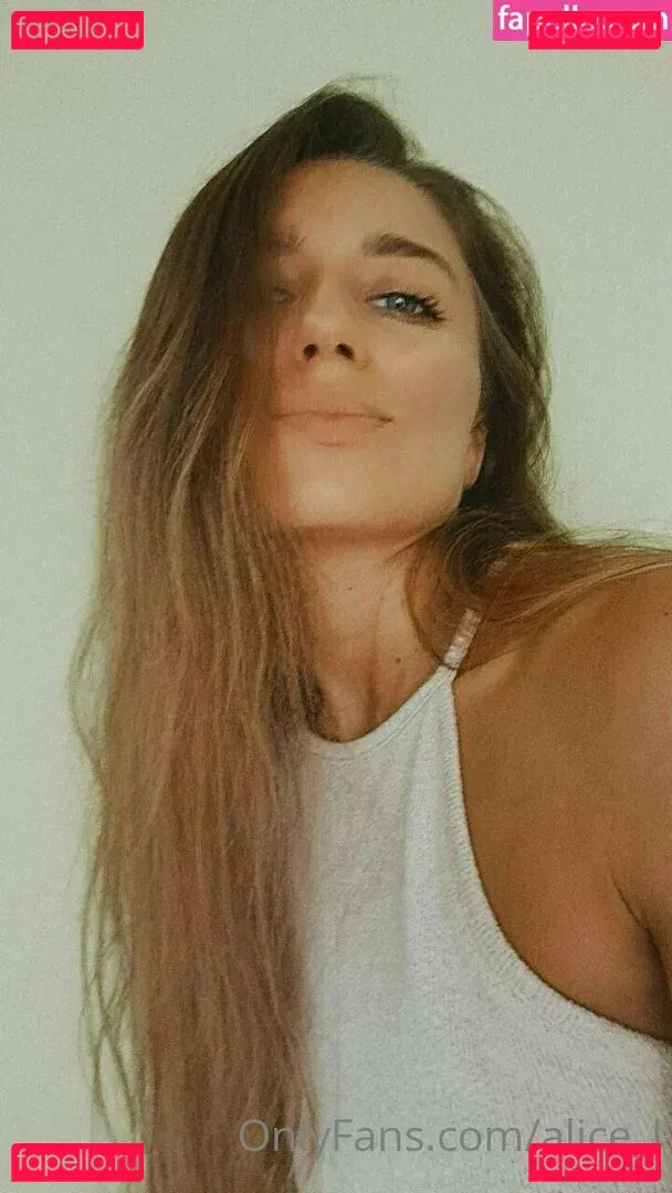 alice_l Onlyfans Photo Gallery 
