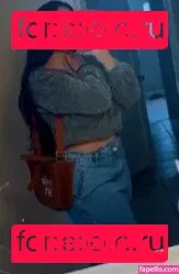 _xsvee Onlyfans Photo Gallery 