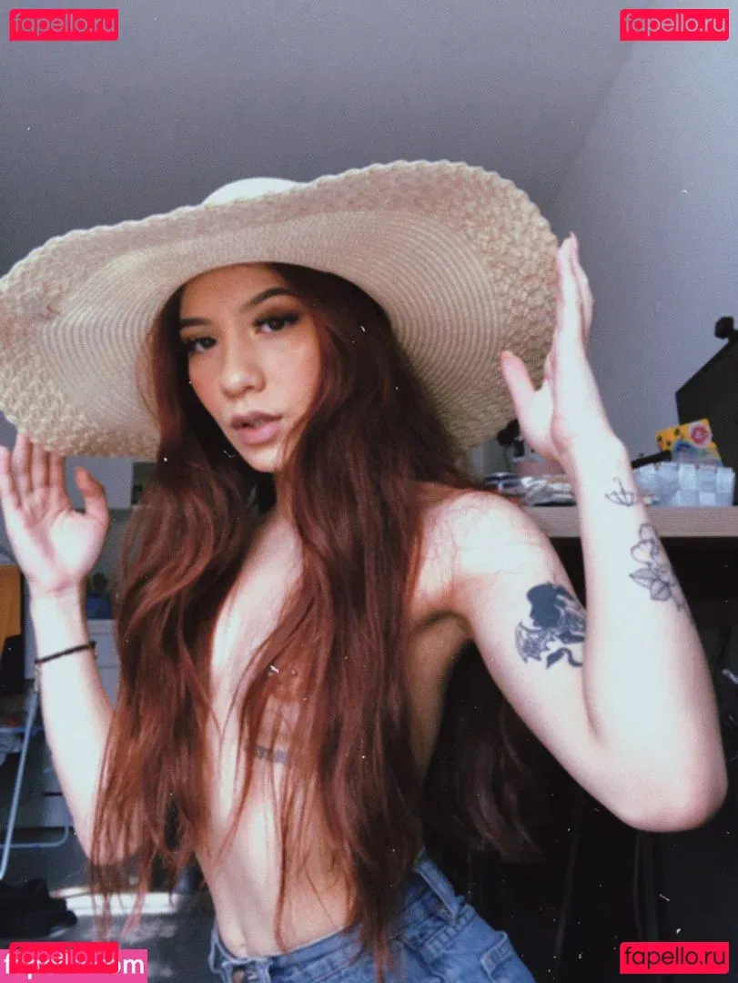 namikayumi Onlyfans Photo Gallery 