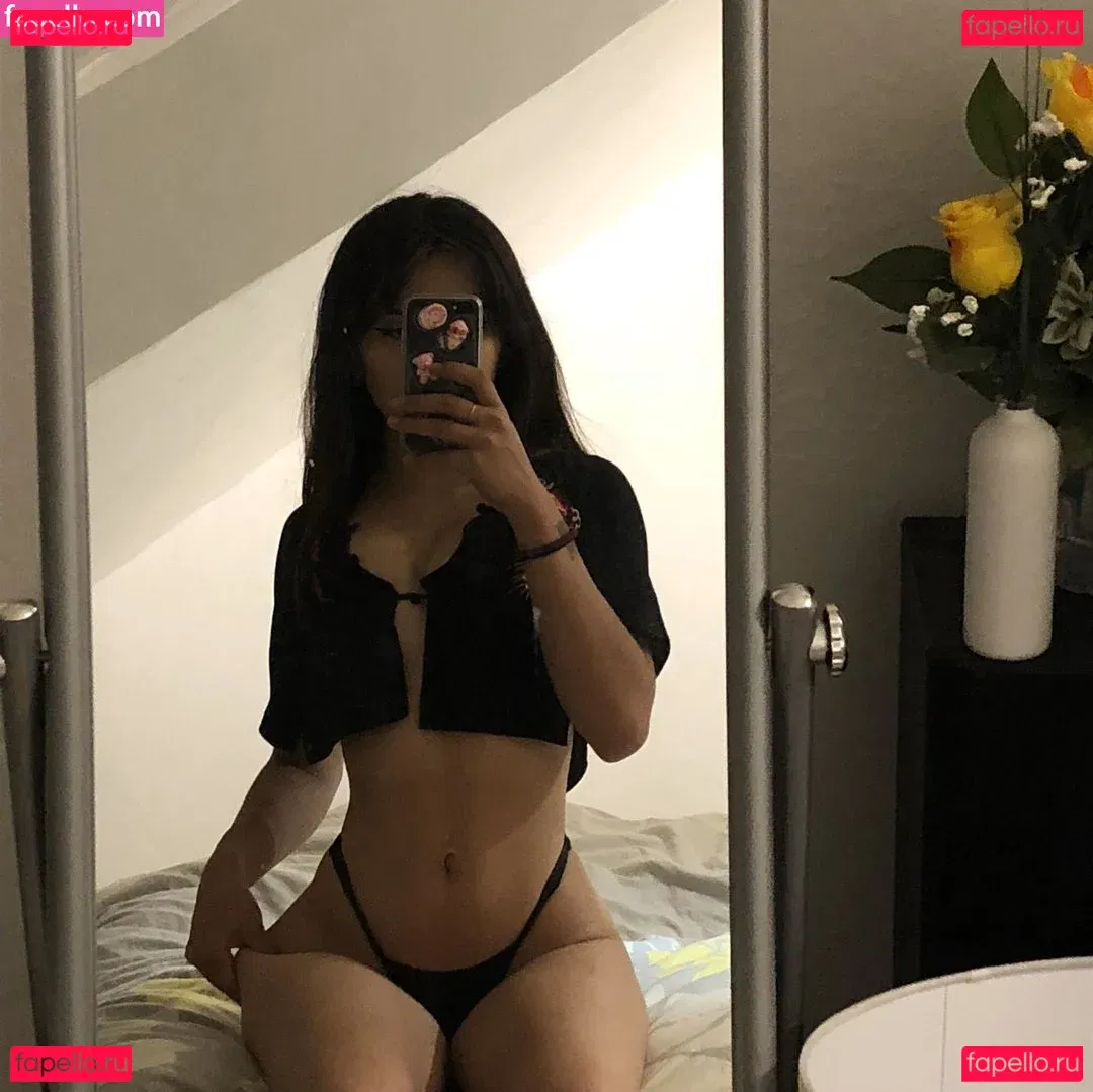 namikayumi Onlyfans Photo Gallery 