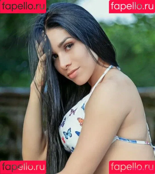 Yuliett Torres Onlyfans Photo Gallery 