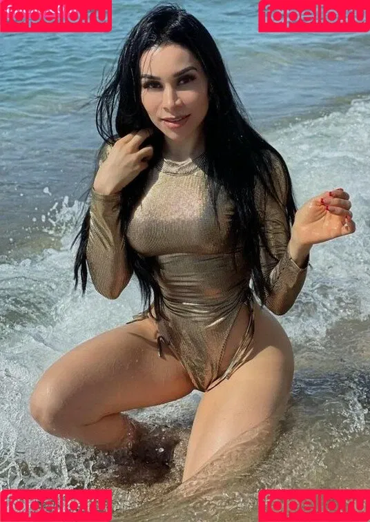 Yuliett Torres Onlyfans Photo Gallery 