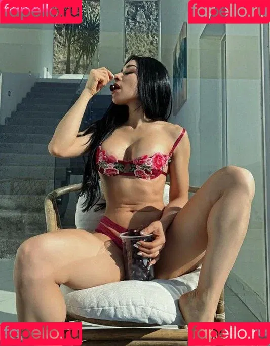 Yuliett Torres Onlyfans Photo Gallery 
