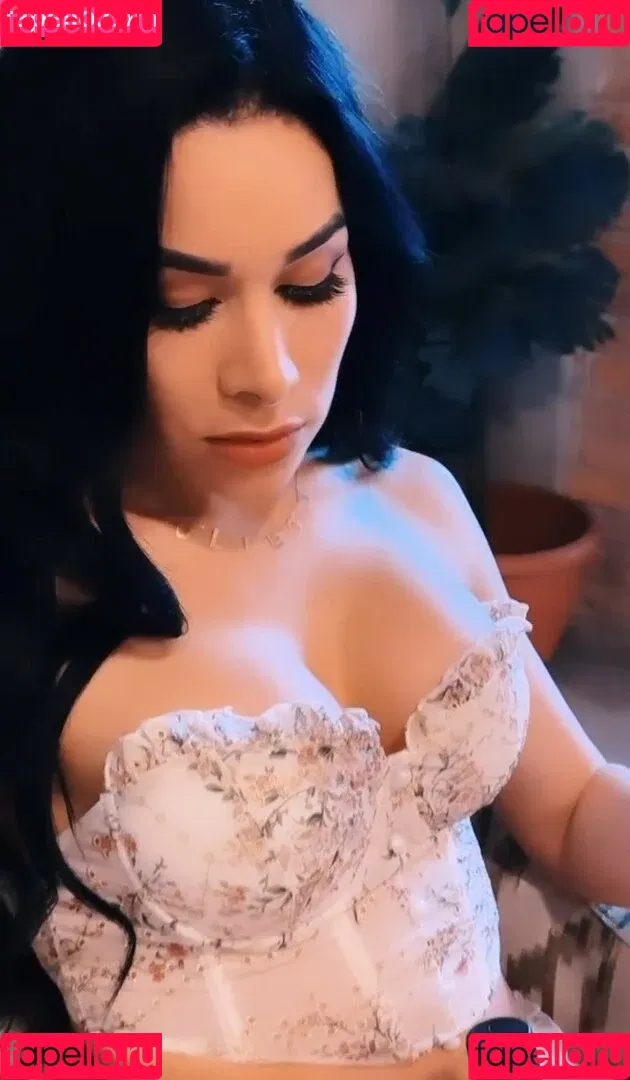 Yuliett Torres Onlyfans Photo Gallery 