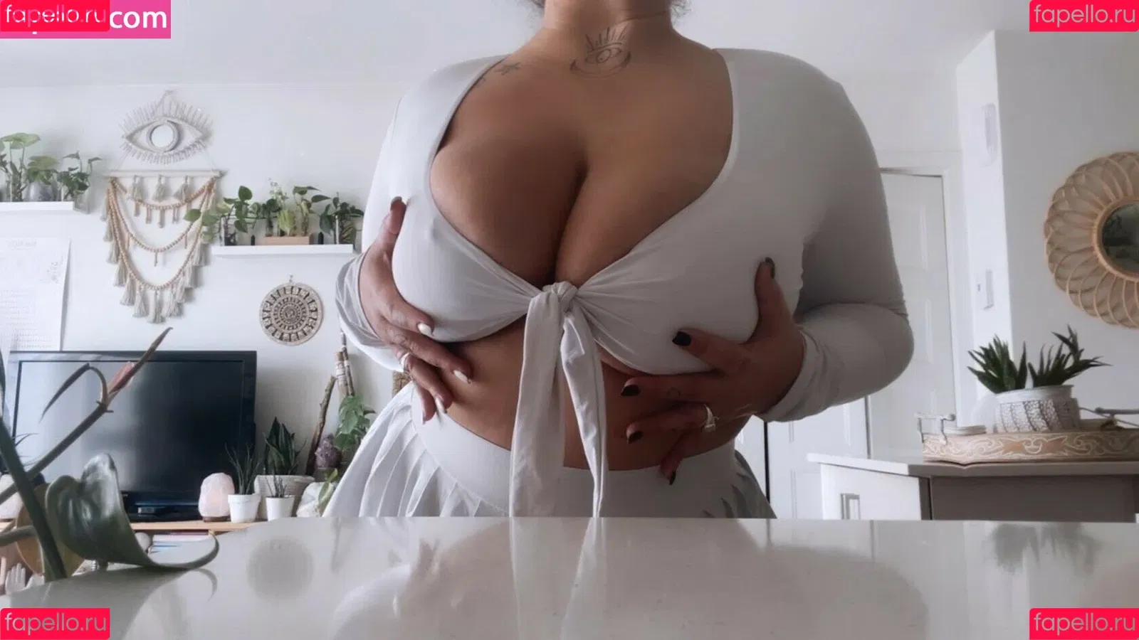 MiMiko Divine Onlyfans Photo Gallery 