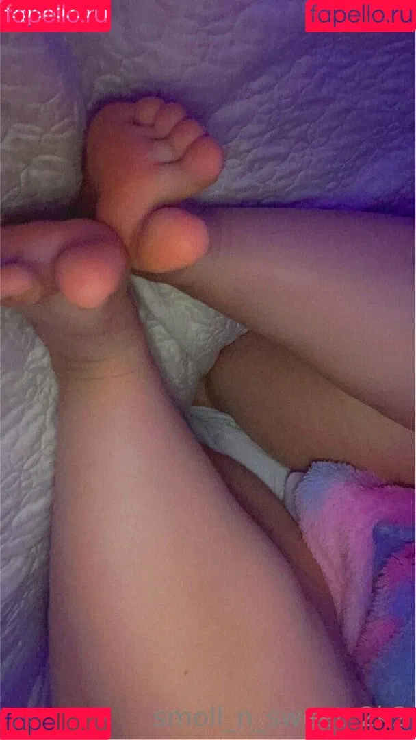 smoll_n_sweet_2k2 Onlyfans Photo Gallery 