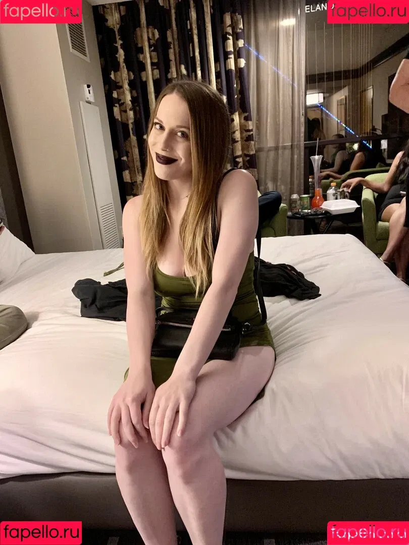 Spinachee Onlyfans Photo Gallery 