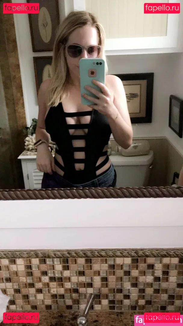 Spinachee Onlyfans Photo Gallery 