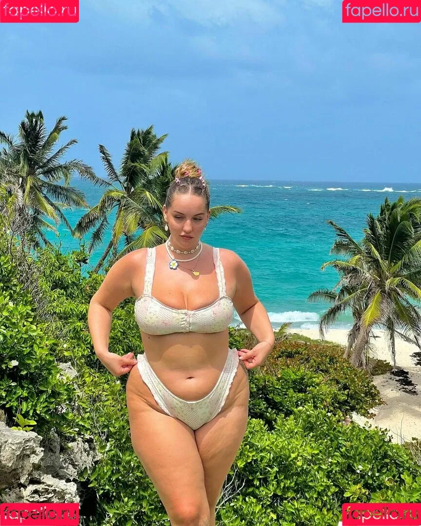 Joann Van Den Herik Onlyfans Photo Gallery 