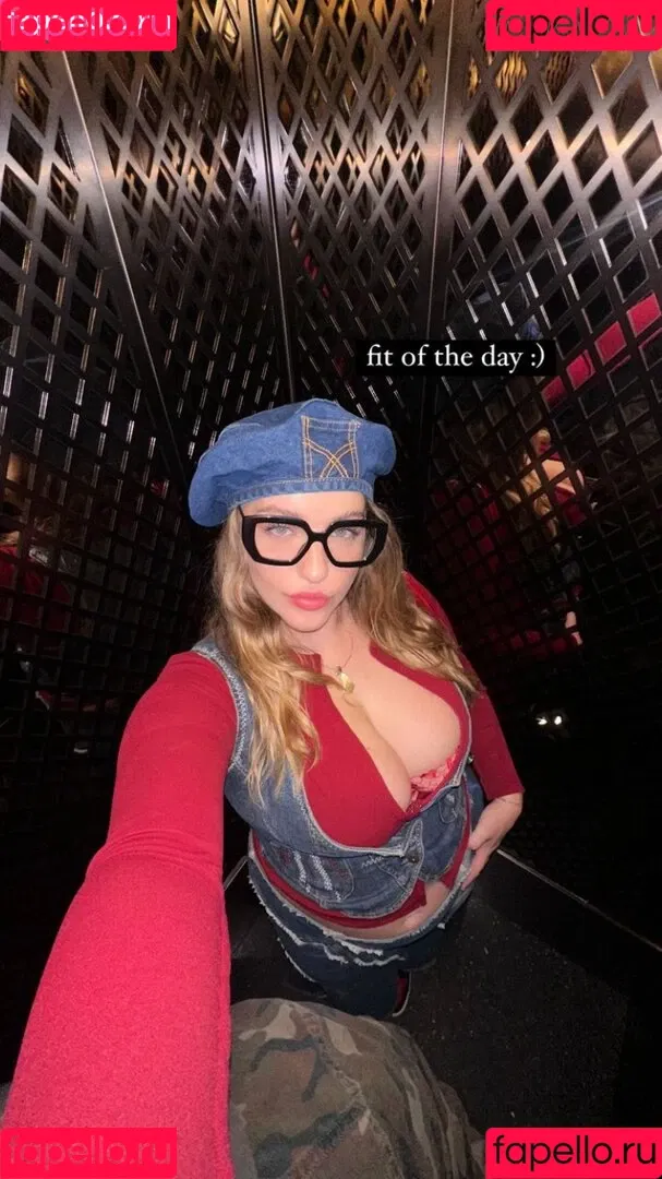 Joann Van Den Herik Onlyfans Photo Gallery 