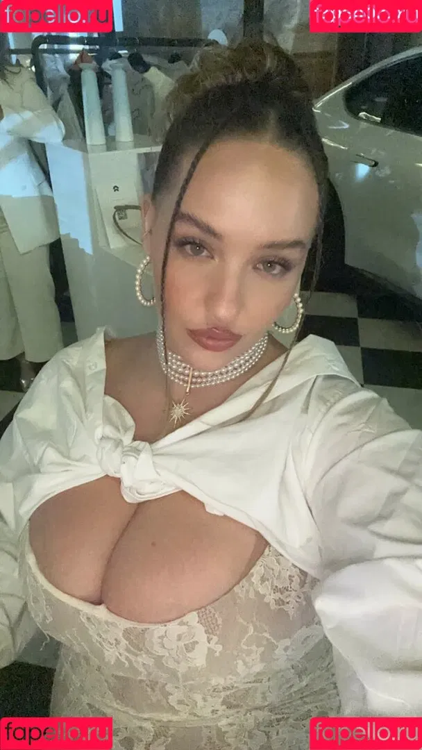 Joann Van Den Herik Onlyfans Photo Gallery 