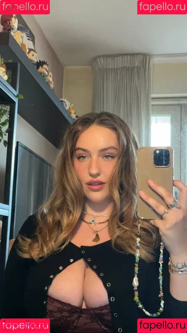 Joann Van Den Herik Onlyfans Photo Gallery 