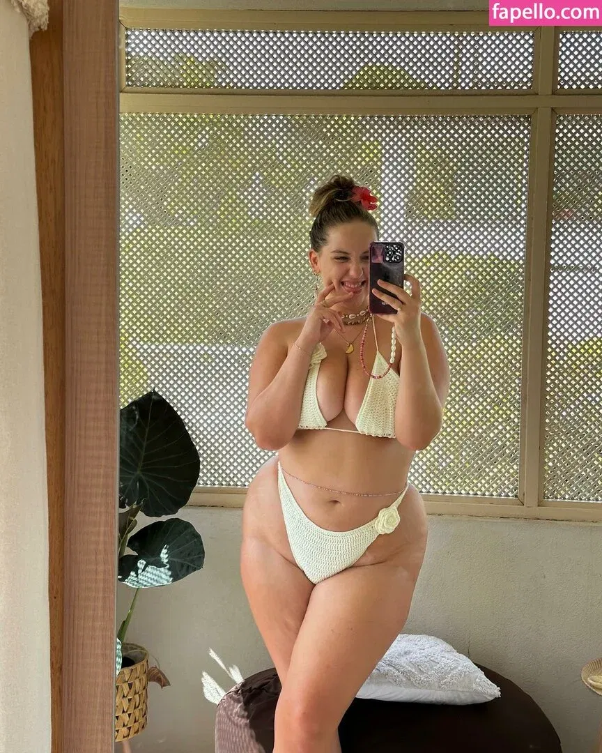 Joann Van Den Herik Onlyfans Photo Gallery 