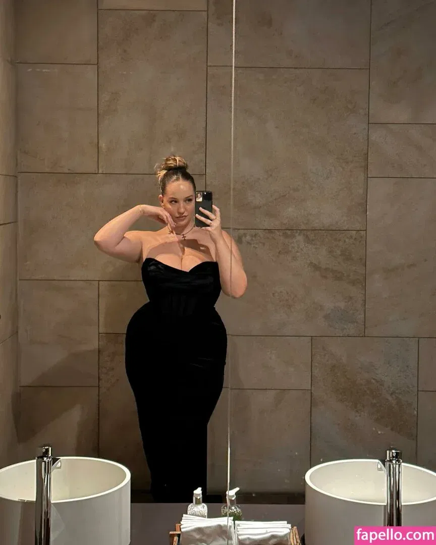 Joann Van Den Herik Onlyfans Photo Gallery 