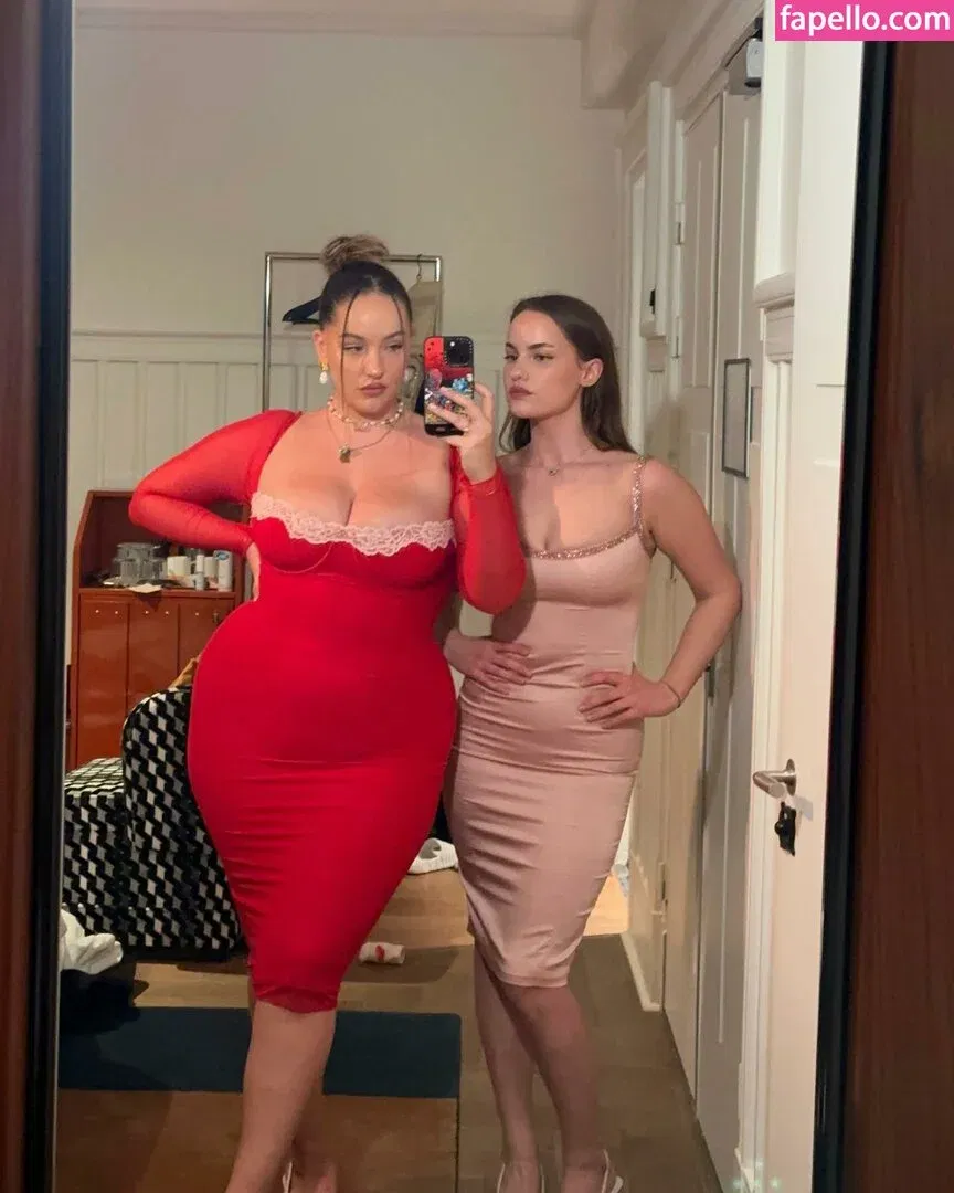 Joann Van Den Herik Onlyfans Photo Gallery 