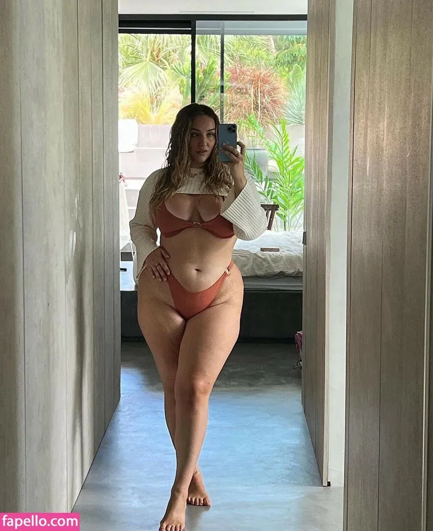 Joann Van Den Herik Onlyfans Photo Gallery 