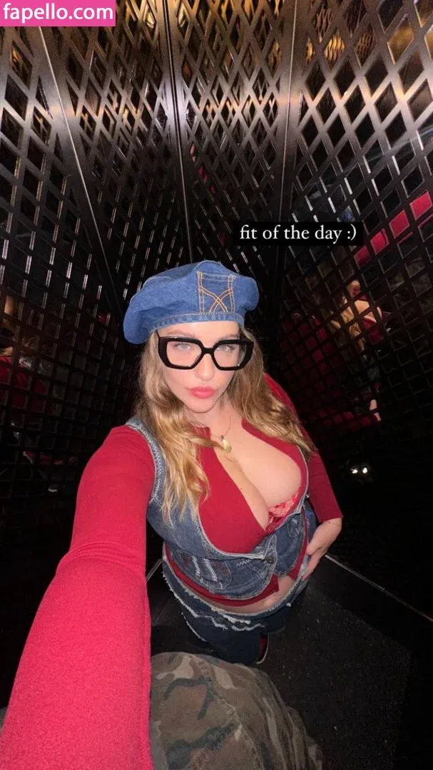 Joann Van Den Herik Onlyfans Photo Gallery 