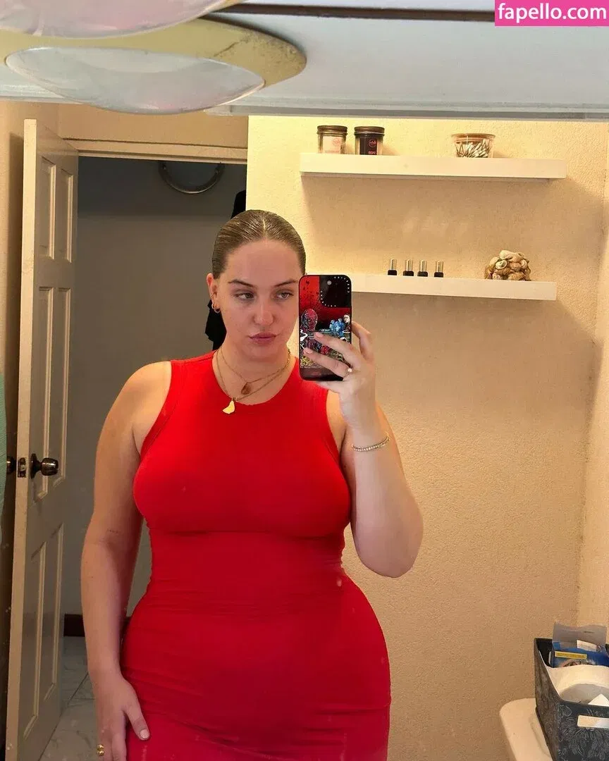 Joann Van Den Herik Onlyfans Photo Gallery 