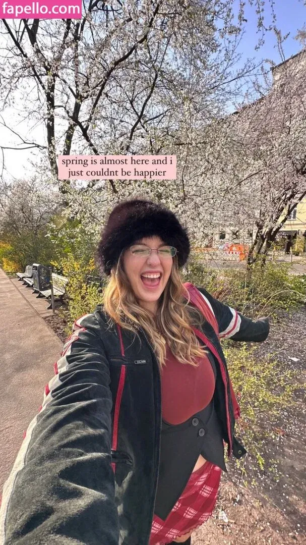 Joann Van Den Herik Onlyfans Photo Gallery 