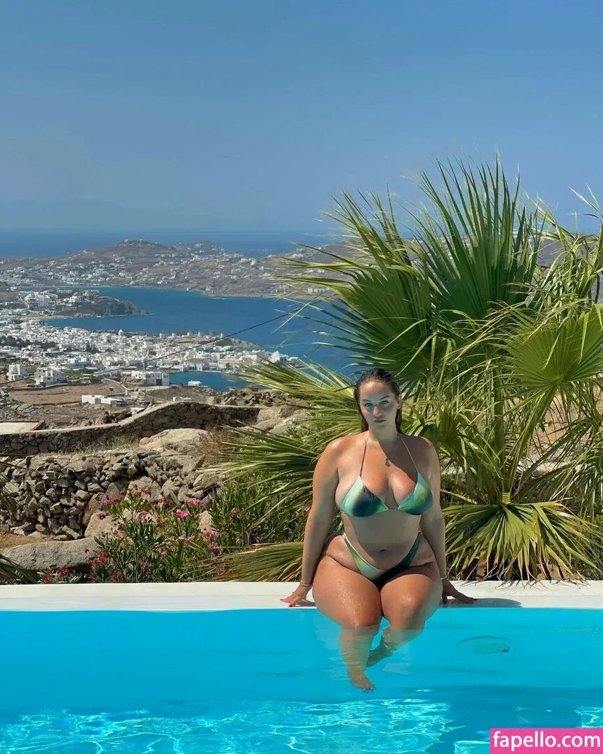 Joann Van Den Herik Onlyfans Photo Gallery 