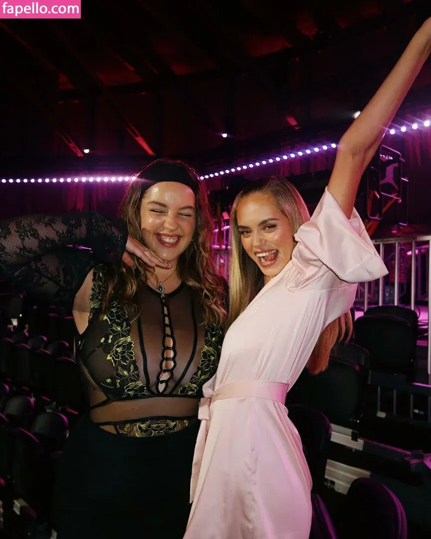 Joann Van Den Herik Onlyfans Photo Gallery 