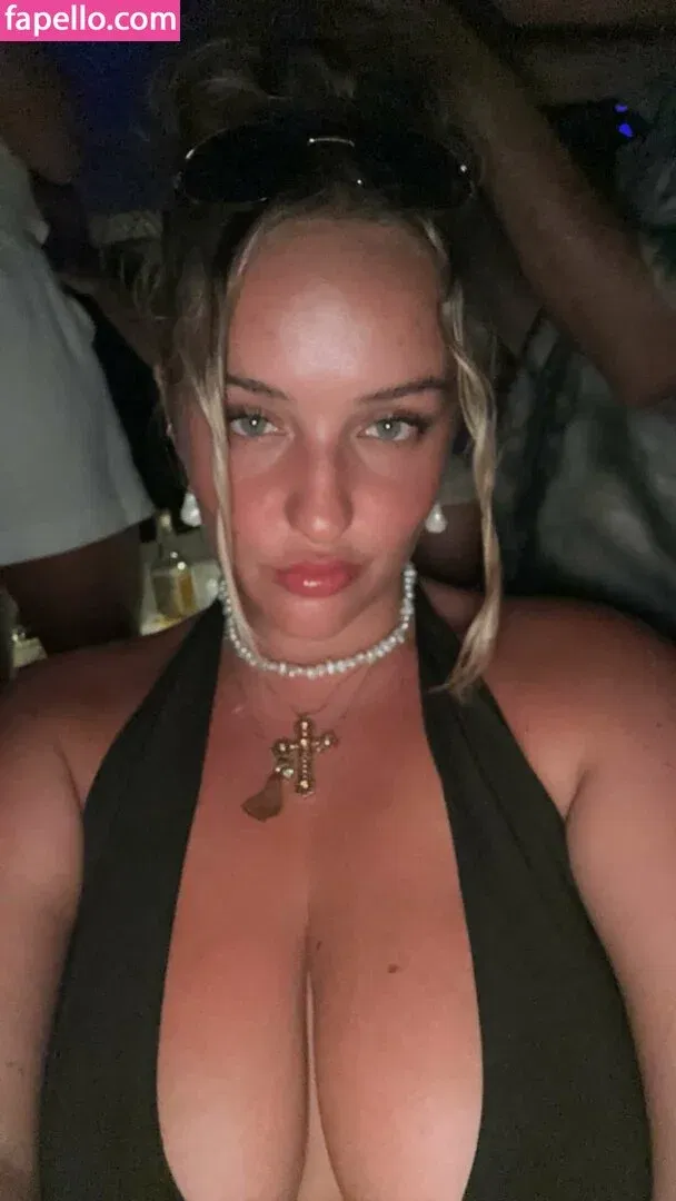 Joann Van Den Herik Onlyfans Photo Gallery 