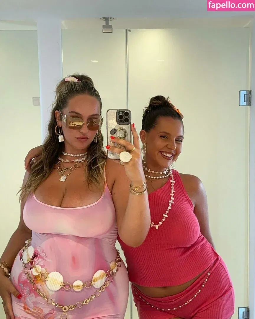 Joann Van Den Herik Onlyfans Photo Gallery 